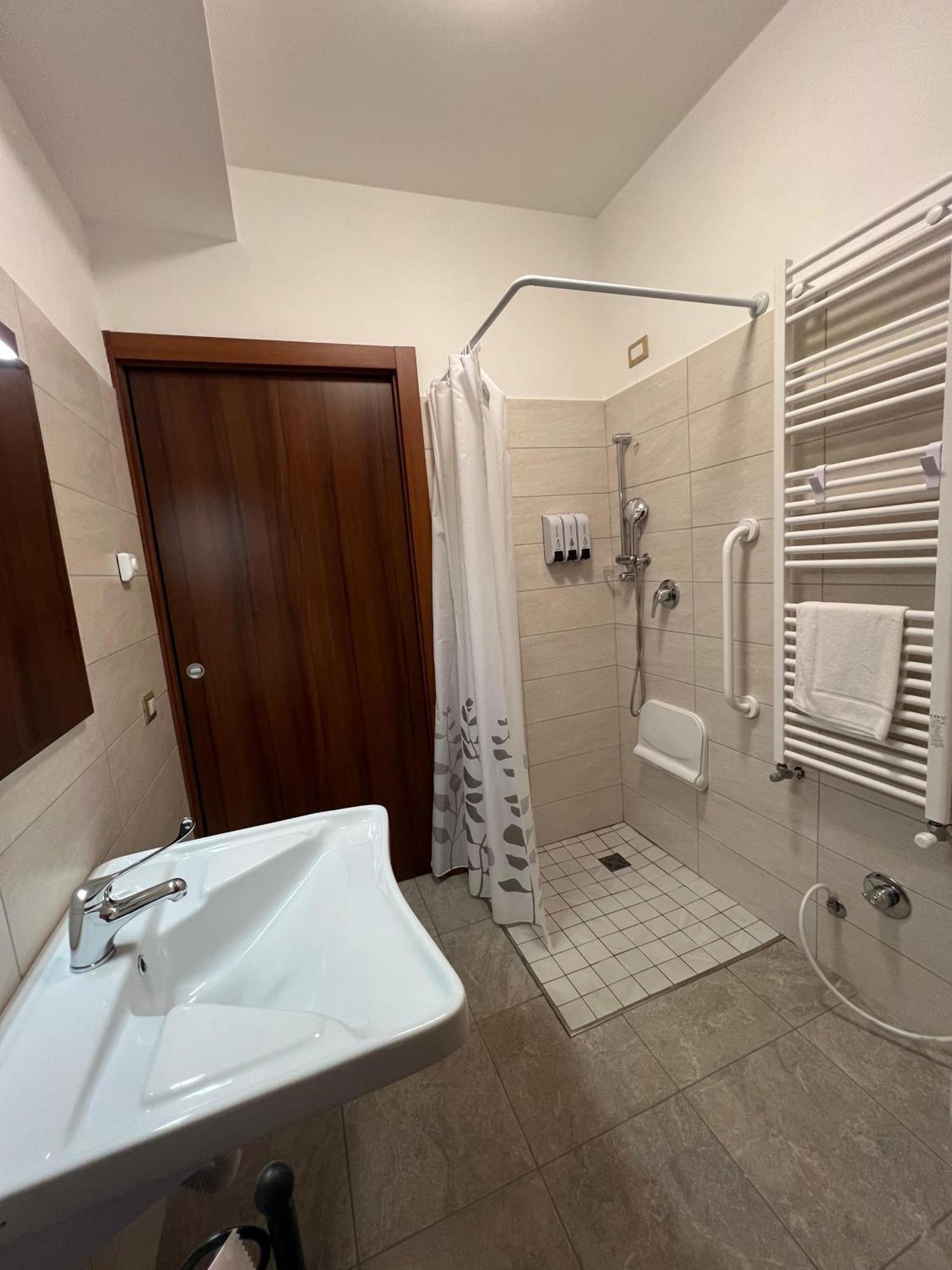 Sigis Hotel Fiumicino Dış mekan fotoğraf
